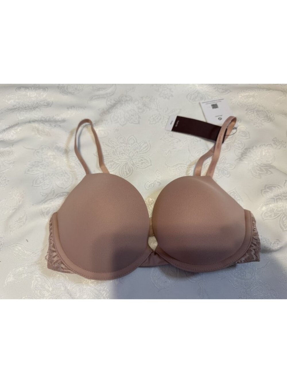 NWT Calvin Klein Women's 32D Soft Stretch Lace Push-Up Plunge Bra QF7578 Subdue